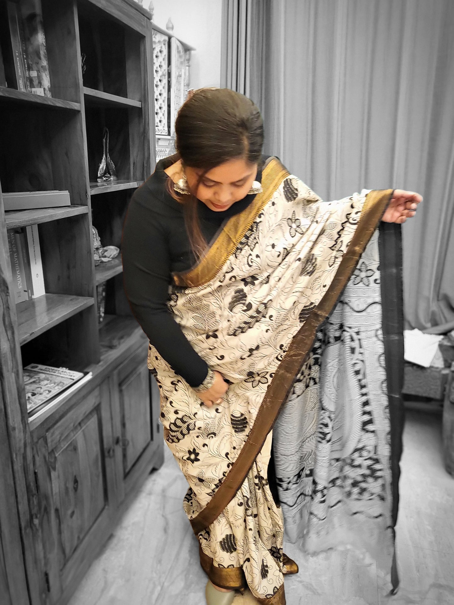 Kalamkari Silk Saree in Black and White with Nizam Border